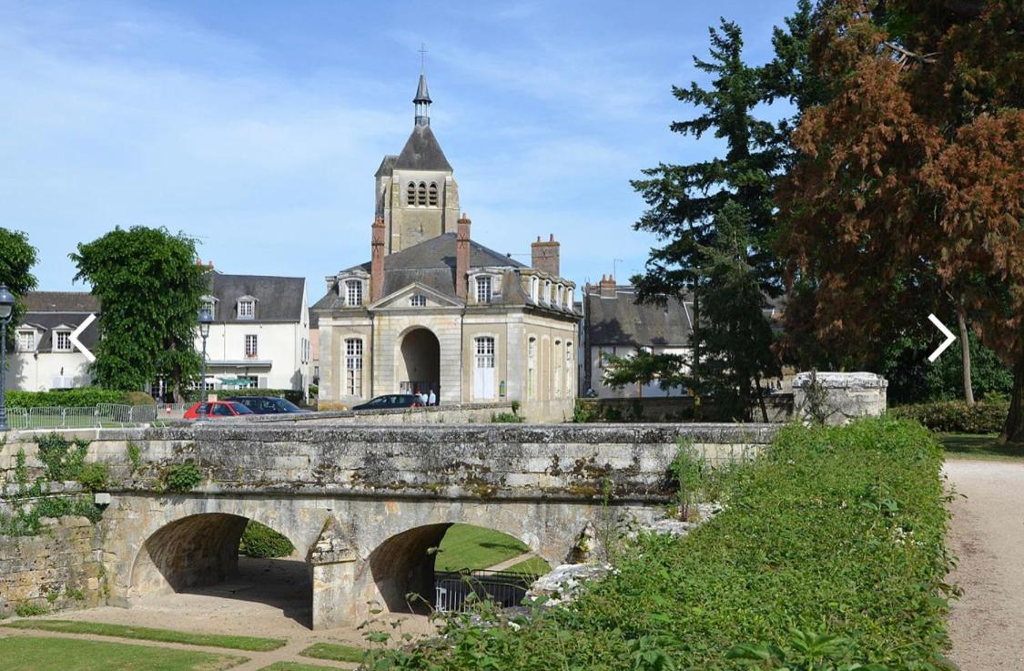 *** Domaine Des Noyers - Proche Centre Ville Châteauneuf-sur-Loire Exterior foto